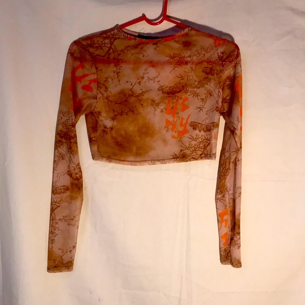 Pretty Little Thing top Size 6